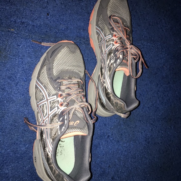 Asics Shoes - Tennis Shoes